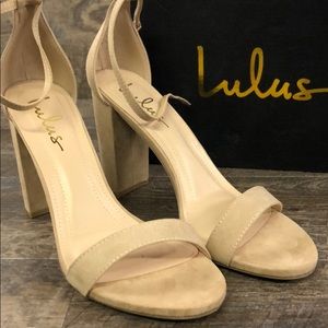 Lulus Taylor size 10 tan suede heels 4”